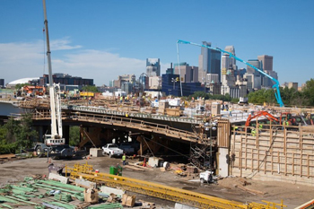 Concrete being placed for the southbound lanes at Span 4 on the north end of the bridge in 2008