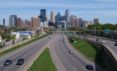 I-35 looking north towards the Minneapolis skyline