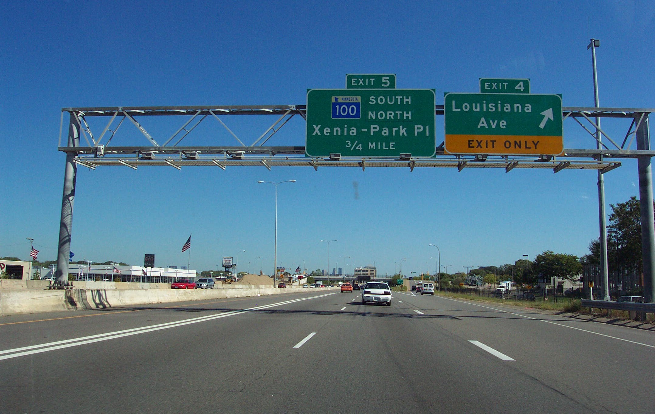 Evaluation of the Effect of MnPASS Lane Design on Mobility and Safety