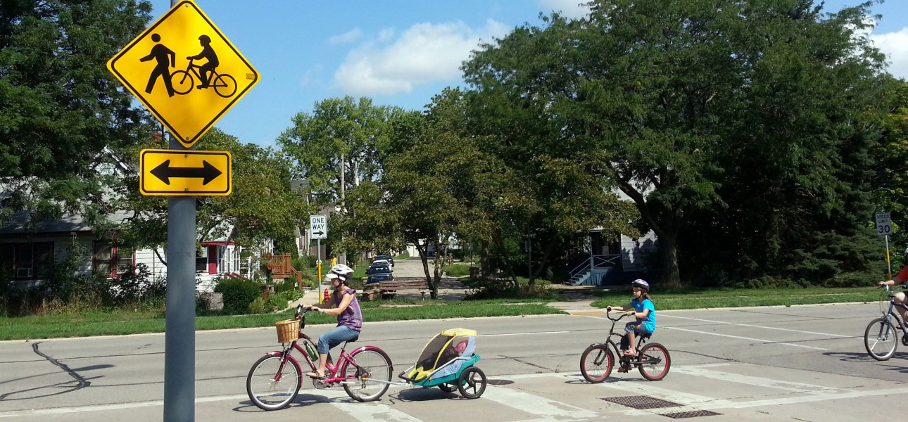 Traffic Impacts of Bicycle Facilities